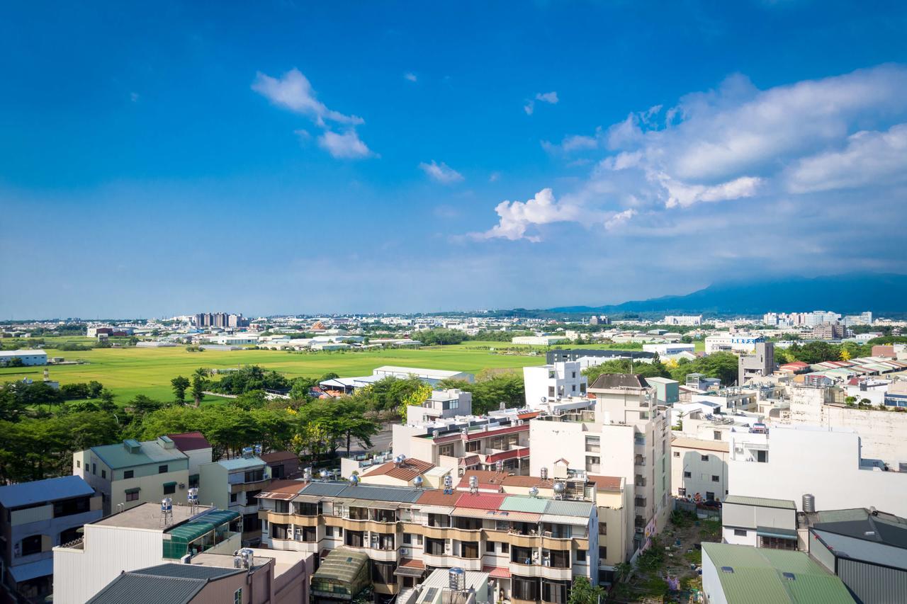 Royal Chiayi Hotel Экстерьер фото