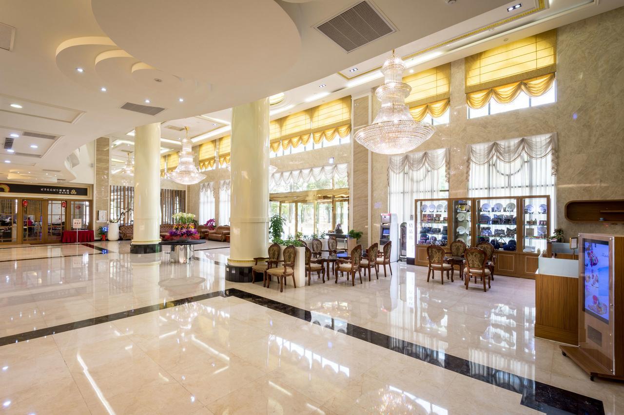 Royal Chiayi Hotel Экстерьер фото